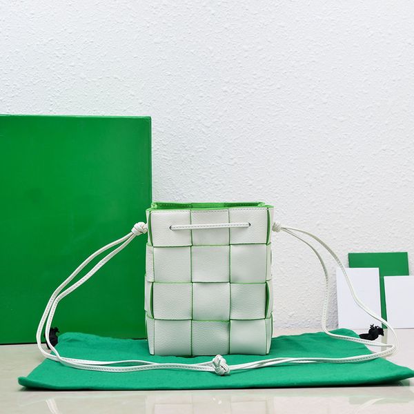 2023 designer mini cassette bucket bag intreccio grained leather cross-body bags luxury black green purse for women with box
2023 designer mini cassette bucket bag intreccio grained leather cross-body bags luxury black green purse for women with box
