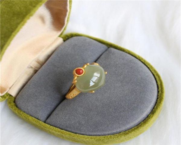 man time s925 pure silver gold plated peach heart natural and green jade ring k3y4242s2506050
man time s925 pure silver gold plated peach heart natural and green jade ring k3y4242s2506050