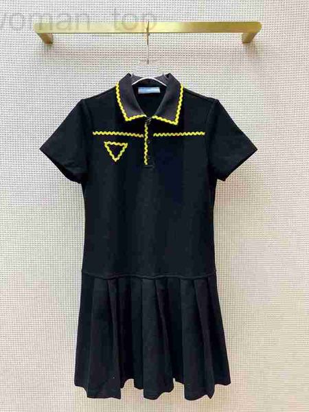 basic & casual dresses designer 23 summer new age reducing versatile polo collar short sleeve dress p family triangle academy style pleated, Black;gray
basic & casual dresses designer 23 summer new age reducing versatile polo collar short sleeve dress p family triangle academy style pleated, Black;gray