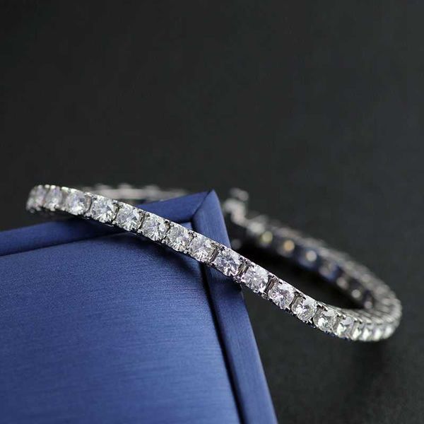 3mm to 5mm round moissanite diamond 18k white gold tennis bracelet for lovers, Silver
3mm to 5mm round moissanite diamond 18k white gold tennis bracelet for lovers, Silver
