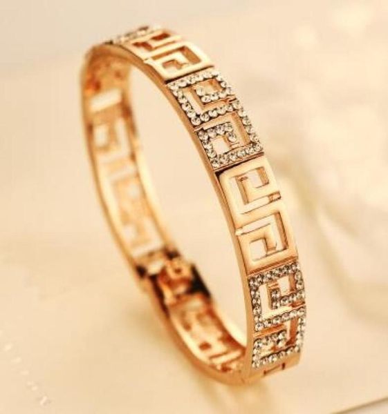 hollow out cuff bracelet for women gold plated crystal chrams bracelet bangles party costume temperament jewelry41943434090866, Black
hollow out cuff bracelet for women gold plated crystal chrams bracelet bangles party costume temperament jewelry41943434090866, Black