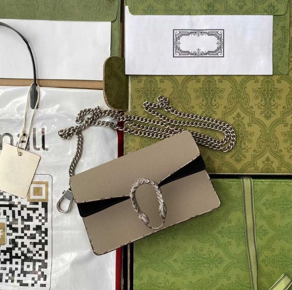 7a quality luxury designer ladies bags pochette womens leather wallets mens serpentine snake small shoulder classic tote chain flap crossbod
7a quality luxury designer ladies bags pochette womens leather wallets mens serpentine snake small shoulder classic tote chain flap crossbod