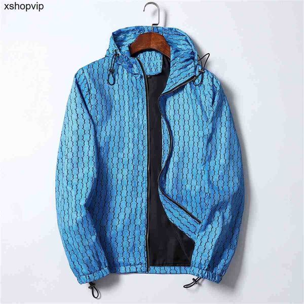 2023 ss fashion new mens designer jacket coat caps winter autumn baseball slim stylist classic casual women windbreaker outerwear zipper hoo, Black;brown
2023 ss fashion new mens designer jacket coat caps winter autumn baseball slim stylist classic casual women windbreaker outerwear zipper hoo, Black;brown
