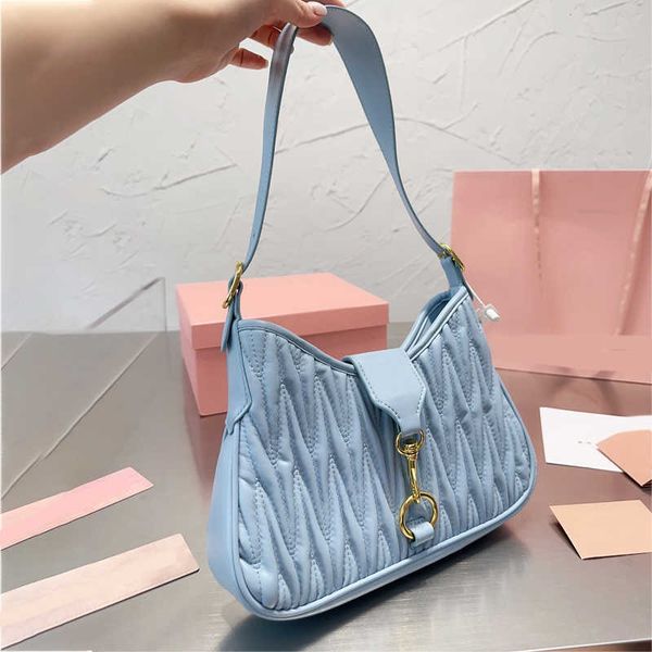 mim mirror-quality designer hobo bag womens underarm bag luxury chain crossbody purse leather handbag shoulder bags 230715
mim mirror-quality designer hobo bag womens underarm bag luxury chain crossbody purse leather handbag shoulder bags 230715