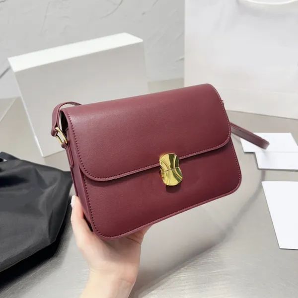 woman bag designer shoulder bag classic crossbody bag lock buckle bag tofu bag retro small square leather womens classic mini handbag women
woman bag designer shoulder bag classic crossbody bag lock buckle bag tofu bag retro small square leather womens classic mini handbag women