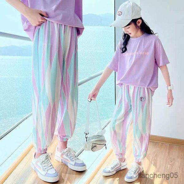 clothing sets summer girls cotton lavender t-shirt +colorful stripes set school kids tracksuit child outfit jogging suit 5-16 years r230805, White
clothing sets summer girls cotton lavender t-shirt +colorful stripes set school kids tracksuit child outfit jogging suit 5-16 years r230805, White