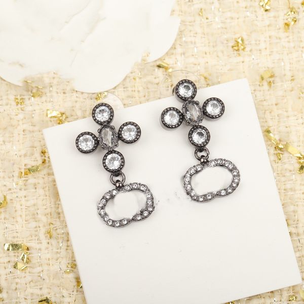 20style simple luxury desinger letter ccity stud long dangle earrings pearl tassel channel crystal wedding party jewelry accessories ax36c, Golden;silver
20style simple luxury desinger letter ccity stud long dangle earrings pearl tassel channel crystal wedding party jewelry accessories ax36c, Golden;silver