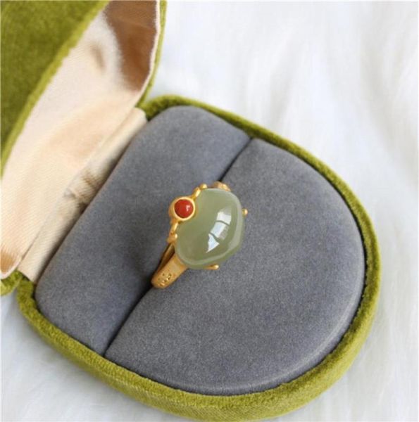 man time s925 pure silver gold plated peach heart natural and green jade ring k3y4242s2368115
man time s925 pure silver gold plated peach heart natural and green jade ring k3y4242s2368115