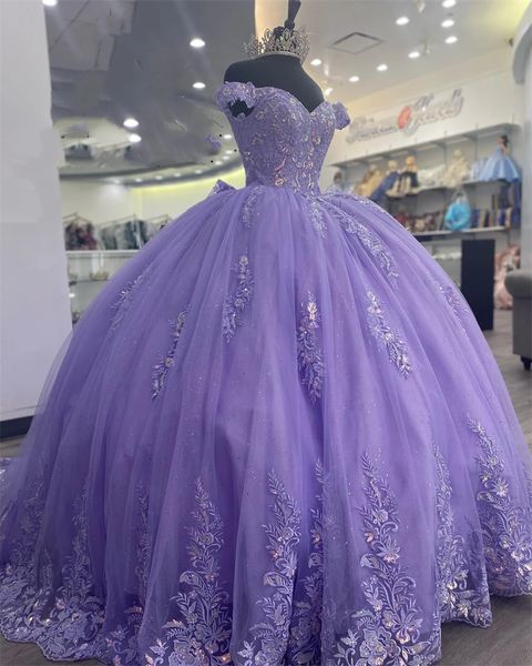 princess lavender quinceanera dresses off the shoulder ball gown lace appliques birthday party gowns back bow ruffles beaded prom dress vest, Blue;red
princess lavender quinceanera dresses off the shoulder ball gown lace appliques birthday party gowns back bow ruffles beaded prom dress vest, Blue;red
