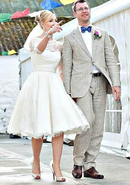 2021 vintage short wedding dresses lace scoop neckline bow sash aline 34 long sleeve tea length bridal gowns custom made6410802, White
2021 vintage short wedding dresses lace scoop neckline bow sash aline 34 long sleeve tea length bridal gowns custom made6410802, White