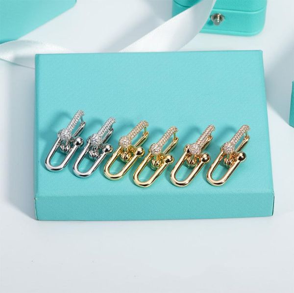 18k gold double stud earrings for women fashion luxury brand designer ol style shining crystal ear rings earring party wedding jewelry287493, Golden;silver
18k gold double stud earrings for women fashion luxury brand designer ol style shining crystal ear rings earring party wedding jewelry287493, Golden;silver