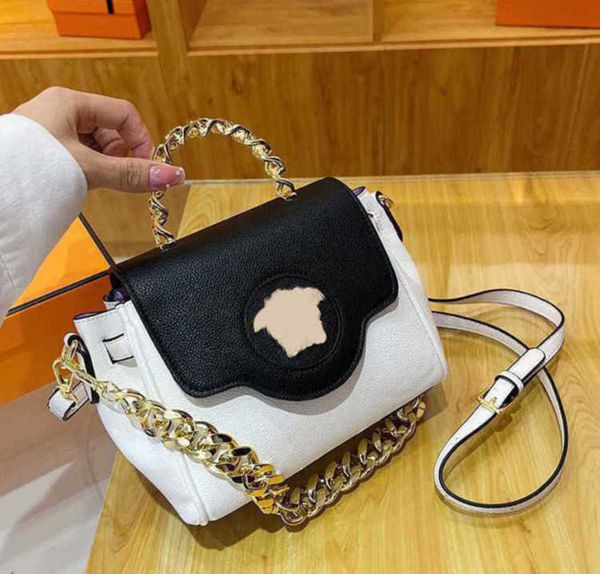 2023 cross body messenger bags designer v bags women's bag big bag chain bag shoulder bag handbag crossbody bag fashion contrast bags
2023 cross body messenger bags designer v bags women's bag big bag chain bag shoulder bag handbag crossbody bag fashion contrast bags