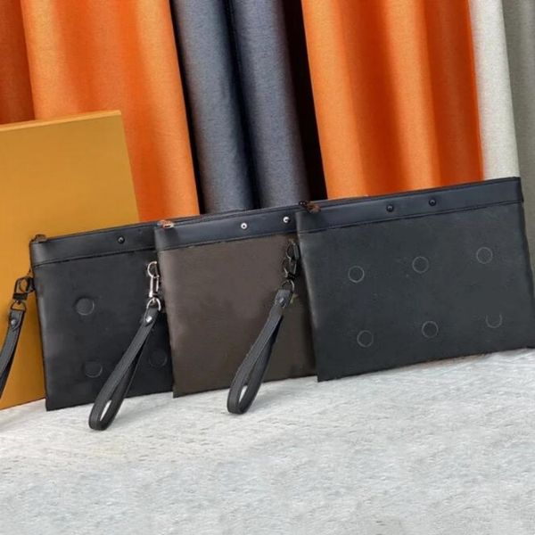designer mens clutch bag fashion classic print messenger bag high-end leather wallet card bag portable bag
designer mens clutch bag fashion classic print messenger bag high-end leather wallet card bag portable bag