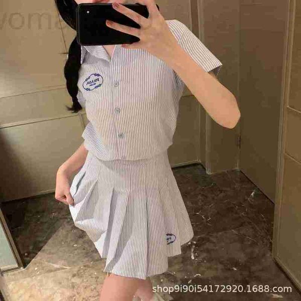 women's two piece pants designer p family 23 early autumn new letter printing shirt with pressed pleated half skirt fashionable style s, White
women's two piece pants designer p family 23 early autumn new letter printing shirt with pressed pleated half skirt fashionable style s, White