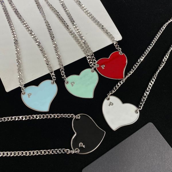 luxury design pendant necklaces heart fashion for man woman silver inverted triangle letter designers jewelry trendy personality clavicle ch
luxury design pendant necklaces heart fashion for man woman silver inverted triangle letter designers jewelry trendy personality clavicle ch