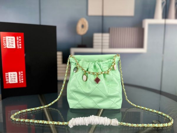 new color designer shopping metal color chain soft shoulder bag gemstone wandering bag leather cattle belt treatment bag fashion luxury bag
new color designer shopping metal color chain soft shoulder bag gemstone wandering bag leather cattle belt treatment bag fashion luxury bag