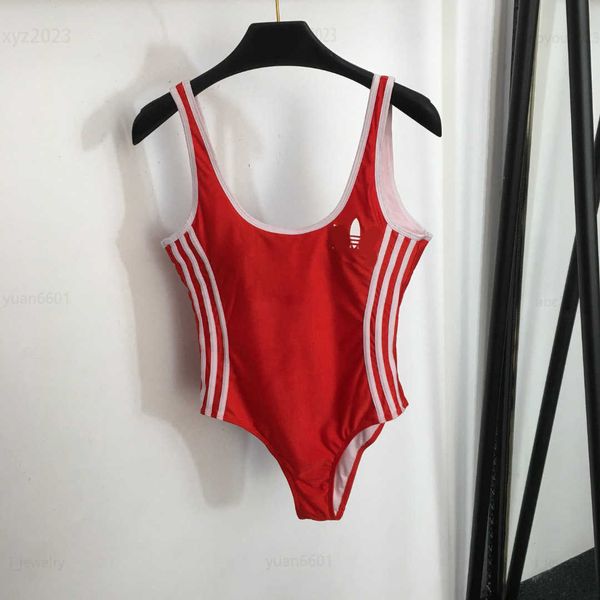 womens designer bikini one-piece open back design swimwear size s-xl fashion chest logo print girl surfing suit july21, White;black
womens designer bikini one-piece open back design swimwear size s-xl fashion chest logo print girl surfing suit july21, White;black