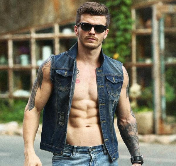 men039s vests 2021 mens sleeveless jeans jacket men oversize 6xl blue black denim vest cowboy waistcoat9758015, Black;white
men039s vests 2021 mens sleeveless jeans jacket men oversize 6xl blue black denim vest cowboy waistcoat9758015, Black;white