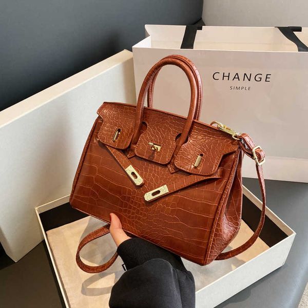 luxury designer h ermes brikiss handbags for sale large capacity stone pattern bag womens 2023 new minimalist texture handbag high grade sol
luxury designer h ermes brikiss handbags for sale large capacity stone pattern bag womens 2023 new minimalist texture handbag high grade sol