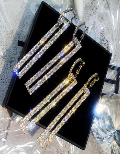 2020 new selling fashion long stud earring women rectangle exaggerated wild earring famous brand jewelry gift for love high q4487040, Silver
2020 new selling fashion long stud earring women rectangle exaggerated wild earring famous brand jewelry gift for love high q4487040, Silver