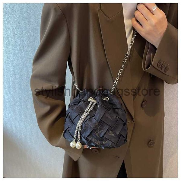 shoulder advanced and western style for women 2023 new versatile ins fashion chain net red one bucket bagstylishhandbagsstorestylishhandbags
shoulder advanced and western style for women 2023 new versatile ins fashion chain net red one bucket bagstylishhandbagsstorestylishhandbags