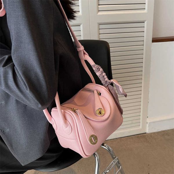 designer h ermes lindiss bags for sale womens autumn and winter 2023 new silk scarf accessories litchi pattern hand carrying doctors bag fas
designer h ermes lindiss bags for sale womens autumn and winter 2023 new silk scarf accessories litchi pattern hand carrying doctors bag fas