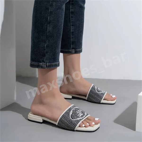 2023 slippers embroidered fabric sandals designer slides women slipper luxury p slide sandal casual chunky heels fashion summer beach low he
2023 slippers embroidered fabric sandals designer slides women slipper luxury p slide sandal casual chunky heels fashion summer beach low he