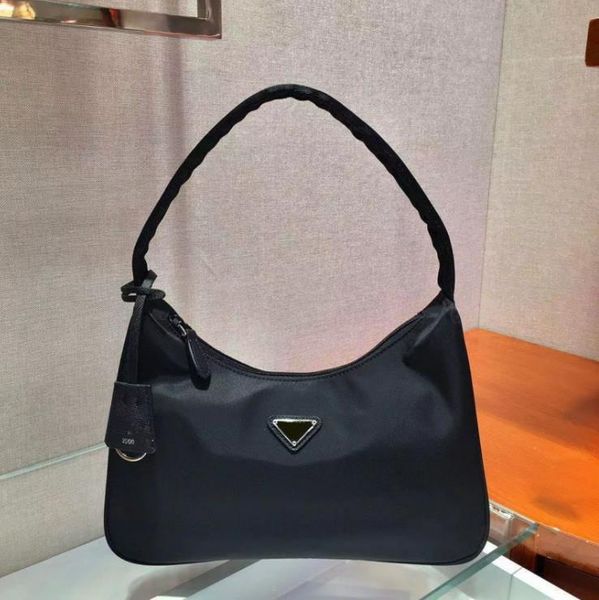 women's new underarm bag small and versatile method stick bag nylon cloth bag handheld one shoulder small bag
women's new underarm bag small and versatile method stick bag nylon cloth bag handheld one shoulder small bag