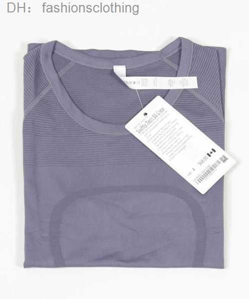 lulus 2.0 swiftly tech women's short sleeved seamless yoga t-shirt slim fit light fast dry sports shirt wicking knit fitness breathable, Black
lulus 2.0 swiftly tech women's short sleeved seamless yoga t-shirt slim fit light fast dry sports shirt wicking knit fitness breathable, Black