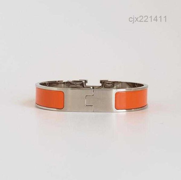 designer design bangle stainless steel sliver buckle bracelet fashion bracelets 2b6f, Golden;silver
designer design bangle stainless steel sliver buckle bracelet fashion bracelets 2b6f, Golden;silver