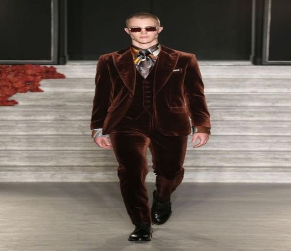 fashionable one button brown velvet groom tuxedos peak lapel men wedding party groomsmen 3 pieces suits jacketpantsvesttie k23169736, Black;gray
fashionable one button brown velvet groom tuxedos peak lapel men wedding party groomsmen 3 pieces suits jacketpantsvesttie k23169736, Black;gray