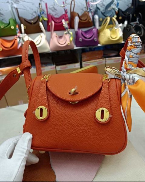 h ermes lindis's for women exquisite texture tc pilindy mini doctor's bag with one shoulder diagonal cross 19 pillow 30 with real
h ermes lindis's for women exquisite texture tc pilindy mini doctor's bag with one shoulder diagonal cross 19 pillow 30 with real