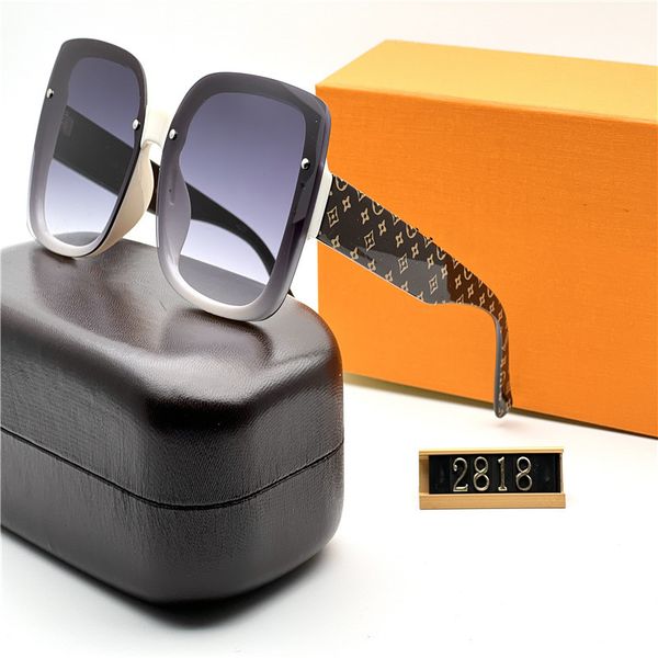 designer sunglasses for women and men fashion model special uv400 protection letters big leg double beam frame outdoor luxury design women s, White;black
designer sunglasses for women and men fashion model special uv400 protection letters big leg double beam frame outdoor luxury design women s, White;black