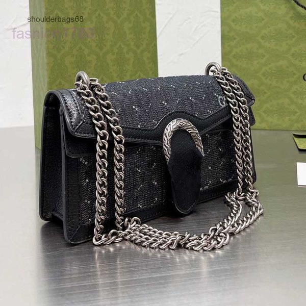 evening bags chain single shoulder bag women cross body bags handbag purse metal hardware canvas letter dot decorate flap hasp cell phone po
evening bags chain single shoulder bag women cross body bags handbag purse metal hardware canvas letter dot decorate flap hasp cell phone po