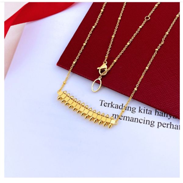 rotating bullet necklace personality simple collar bone chain rhomboid light luxury network red pendant men and women manufacturers, Silver
rotating bullet necklace personality simple collar bone chain rhomboid light luxury network red pendant men and women manufacturers, Silver