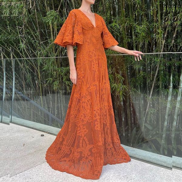 european station 2023 dress summer fashion show new high end women's slim fit long water soluble embroidered skirt 7, Black;gray
european station 2023 dress summer fashion show new high end women's slim fit long water soluble embroidered skirt 7, Black;gray