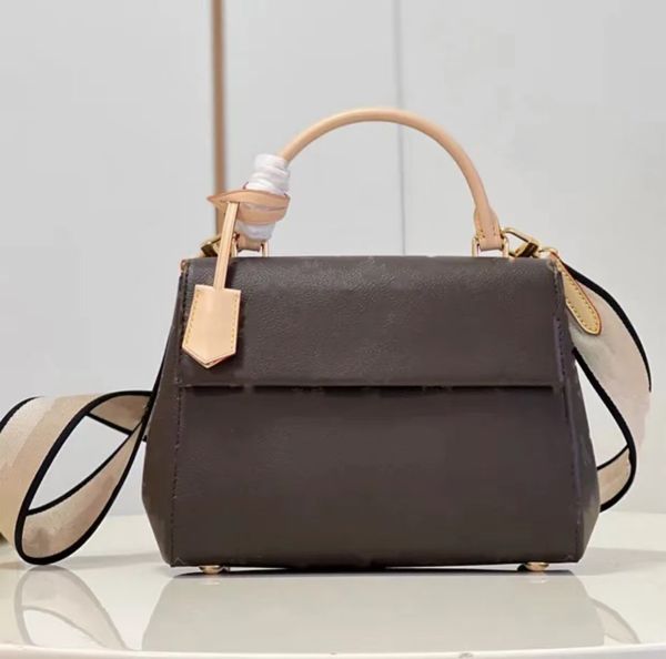 trendy coated canvas shoulder bag cluny for women'ts handbag purses genuine leather handle
trendy coated canvas shoulder bag cluny for women'ts handbag purses genuine leather handle