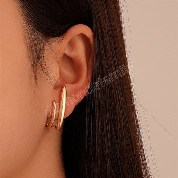 new design irregular u-shaped gold color earrings for woman vintage fashion exquisite stud earring fashion jewelry girls, Golden;silver
new design irregular u-shaped gold color earrings for woman vintage fashion exquisite stud earring fashion jewelry girls, Golden;silver