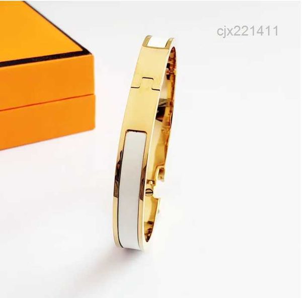 lassicbracelet designer 8mm bangle luxury enamel bracelet birthday mother' day holiday gifts h5sz, Golden;silver
lassicbracelet designer 8mm bangle luxury enamel bracelet birthday mother' day holiday gifts h5sz, Golden;silver