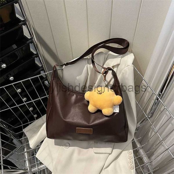 shoulder bags small design large capacity early autumn 2023 new versatile commuter shoulder bag fashion tote bag bucket bagstylishdesignerba
shoulder bags small design large capacity early autumn 2023 new versatile commuter shoulder bag fashion tote bag bucket bagstylishdesignerba