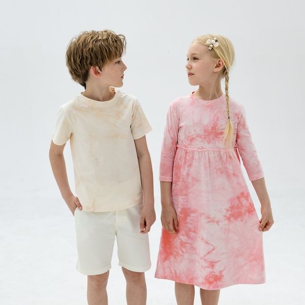 girls dresses tie dye print baby teen girls midi dresses and boys family matching summer soft children brown pink clothes #7009 230804, Red;yellow
girls dresses tie dye print baby teen girls midi dresses and boys family matching summer soft children brown pink clothes #7009 230804, Red;yellow