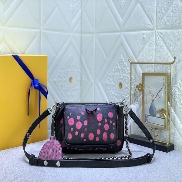 designer women's bag shoulder bag messenger bag plum red print fashion luxury leather handbag women's crossbody bag brand bag men&
designer women's bag shoulder bag messenger bag plum red print fashion luxury leather handbag women's crossbody bag brand bag men&