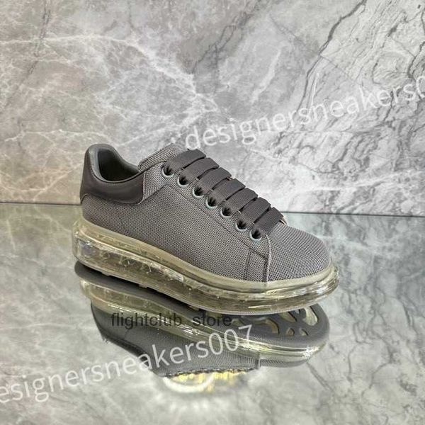 xsd221121 alexander''mqueen luxury white designer stage sneakers leather increased lace casual shoes fashionable sports up fashion, Black
xsd221121 alexander''mqueen luxury white designer stage sneakers leather increased lace casual shoes fashionable sports up fashion, Black
