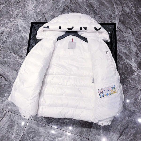 2023men's jackets designer mens winter salzman down parkas light windbreaker hoodie black white puffer outerwear man italy italian luxu
2023men's jackets designer mens winter salzman down parkas light windbreaker hoodie black white puffer outerwear man italy italian luxu
