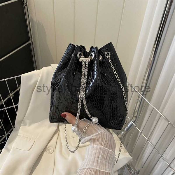shoulder bags 2023 new premium tassel bag drawstring bucket bag zipper design popular premium small packstylishhandbagsstorestylishhandbagss
shoulder bags 2023 new premium tassel bag drawstring bucket bag zipper design popular premium small packstylishhandbagsstorestylishhandbagss