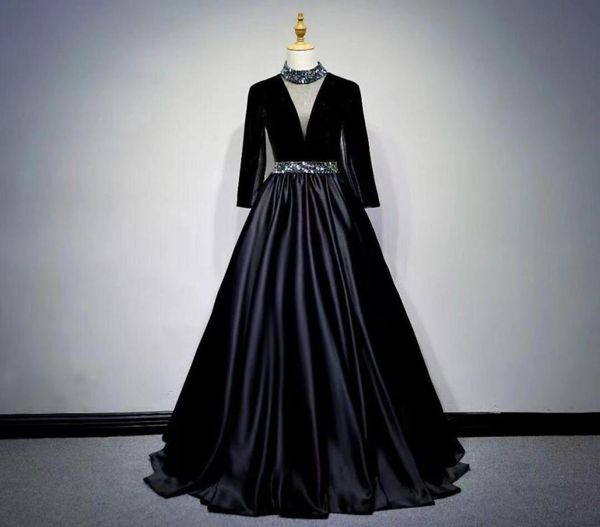 2022 aline prom dresses long sleeves satintulle floor length halter with crystals zipper back evening dressl custom made formal e3604510, Black
2022 aline prom dresses long sleeves satintulle floor length halter with crystals zipper back evening dressl custom made formal e3604510, Black