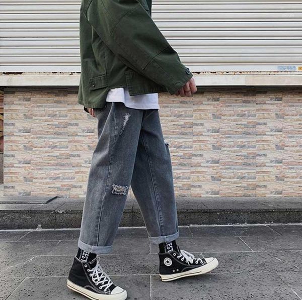 2020 men stylish ripped jeans pants men039s baggy style denim pants slim straight frayed trousers14168920, Blue
2020 men stylish ripped jeans pants men039s baggy style denim pants slim straight frayed trousers14168920, Blue