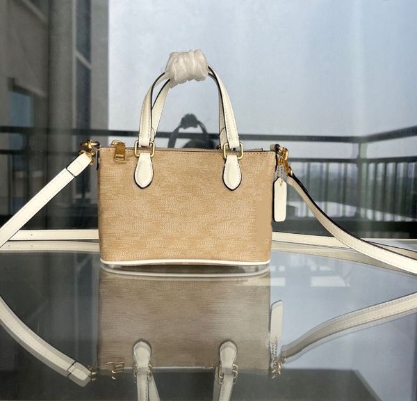 fashion genuine leather ch198 women's shoulder bag designer boston bag zipper opening luxury id michafl_kops
fashion genuine leather ch198 women's shoulder bag designer boston bag zipper opening luxury id michafl_kops