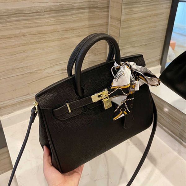 7a quality birkin bag genuine leather luxurys designer womens mens with scarf luggage the tote crossbody beach cosmetic bags handbag fashion
7a quality birkin bag genuine leather luxurys designer womens mens with scarf luggage the tote crossbody beach cosmetic bags handbag fashion