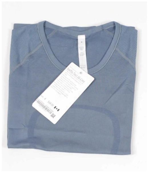 women's t-shirt new 2023 yoga clothes lulo 2.0 swiftly tech women's short sleeved seamless slim fit light fast dry sports shirt wi, White
women's t-shirt new 2023 yoga clothes lulo 2.0 swiftly tech women's short sleeved seamless slim fit light fast dry sports shirt wi, White
